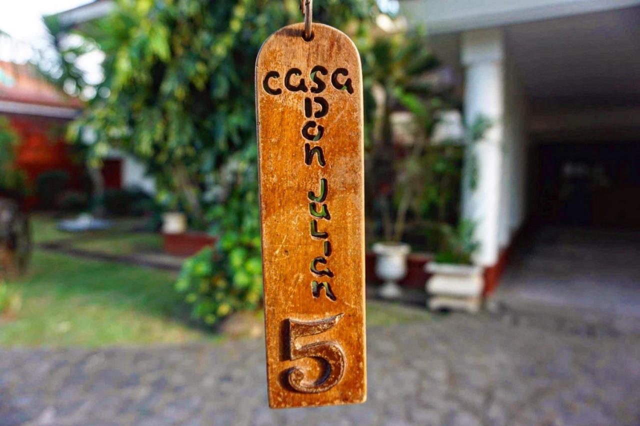 Casa Don Julian Guesthouse Bais Dış mekan fotoğraf