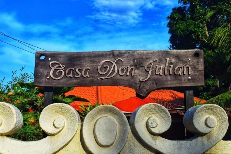 Casa Don Julian Guesthouse Bais Dış mekan fotoğraf