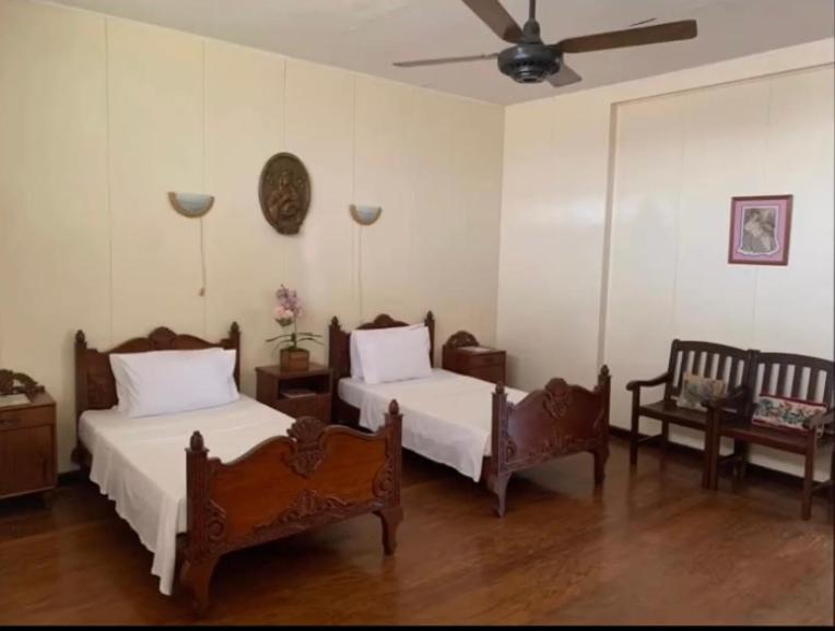 Casa Don Julian Guesthouse Bais Dış mekan fotoğraf