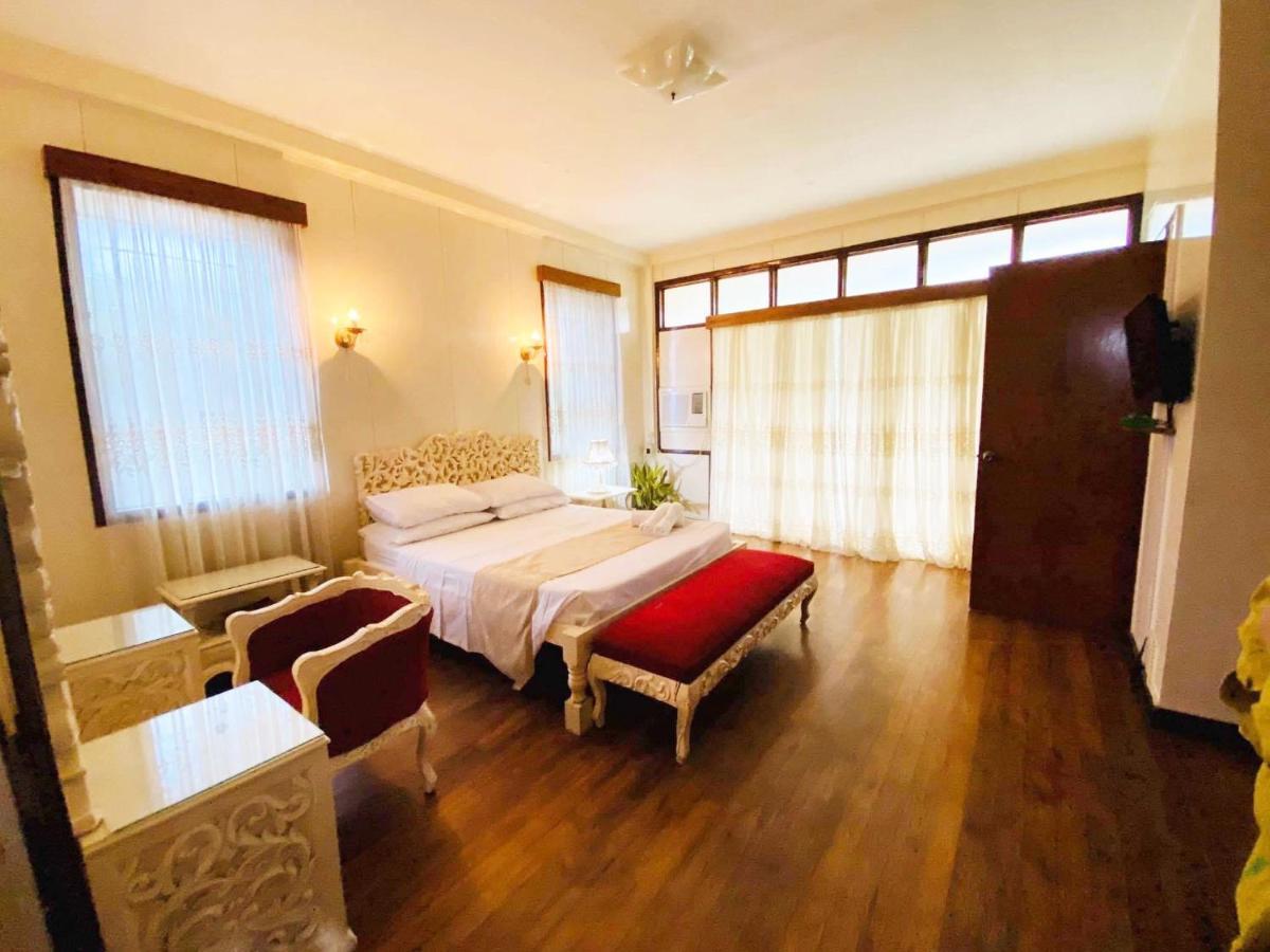 Casa Don Julian Guesthouse Bais Dış mekan fotoğraf