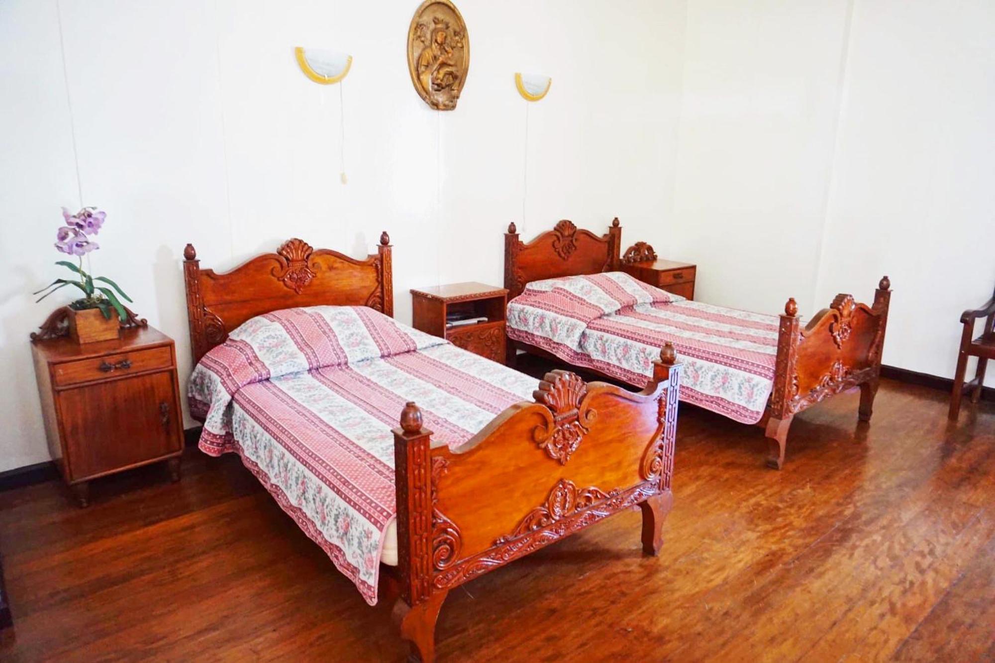 Casa Don Julian Guesthouse Bais Dış mekan fotoğraf